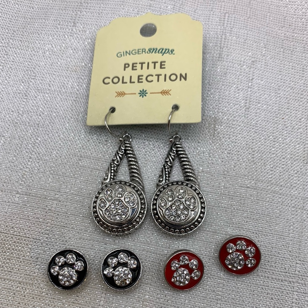 PETITE CHARM - PAW PRINT - Ginger Snaps & Co. Snap Button Earrings - 12mm/13mm